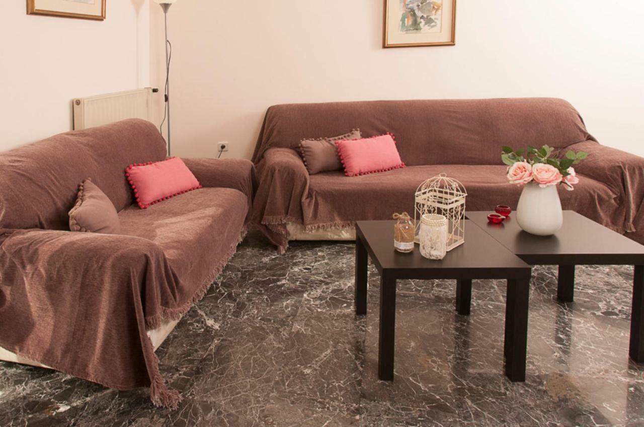 Relaxing Appt. Into The Heart Of Historical Center Apartamento Kalamata Exterior foto